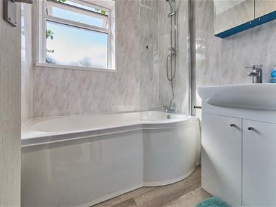 REFITTED BATHROOM TO SIDE